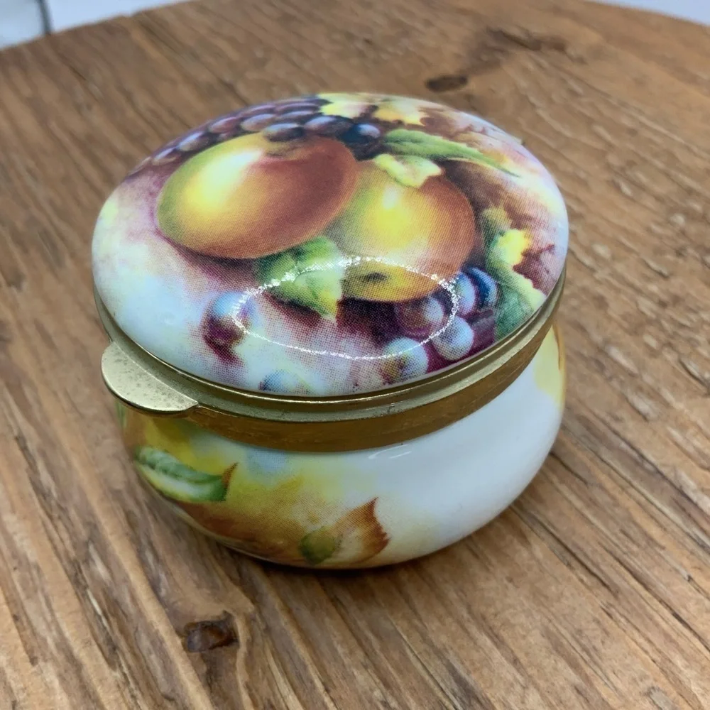 Ayshford Staffordshire Vintage Fine Bone China Autumn Fruit Design Trinket Box